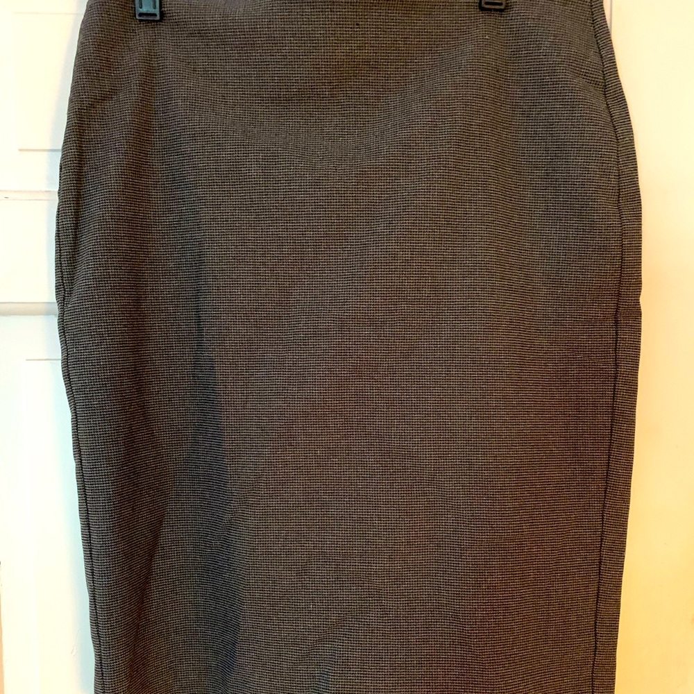 Lord & Taylor Women’s pencil skirt